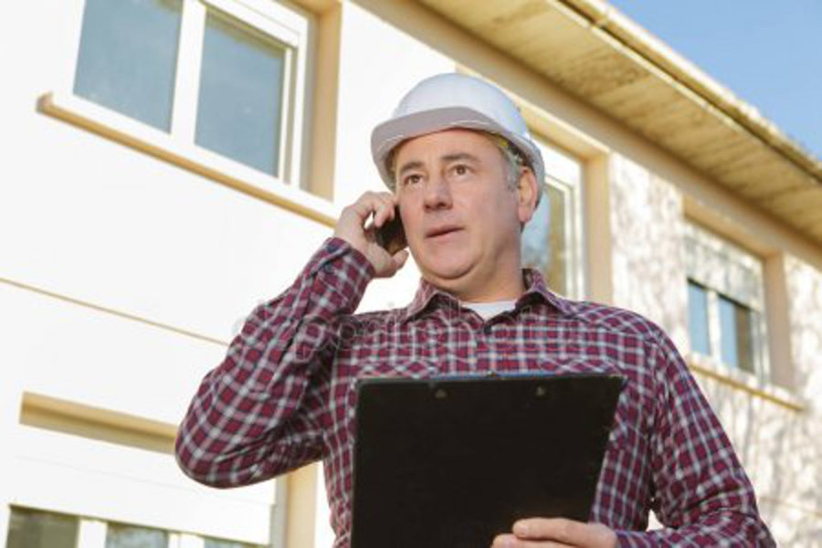 Строитель
